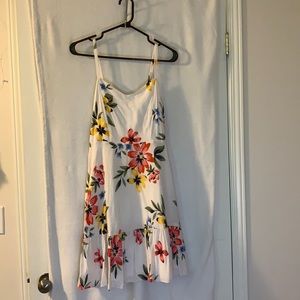 Old Navy white floral dress